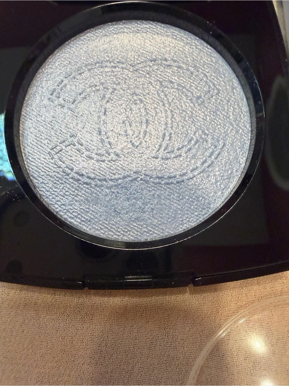 CHANEL Coco Denim Illuminating Powder